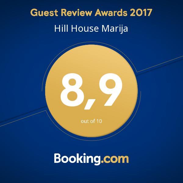 Hill House Marija Apartment Komiza Luaran gambar